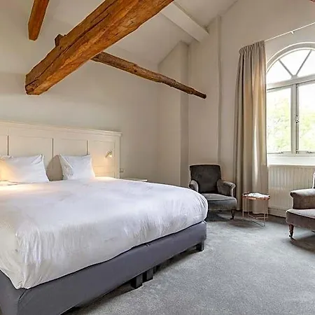 Fletcher Chateau De Raay Belfeld